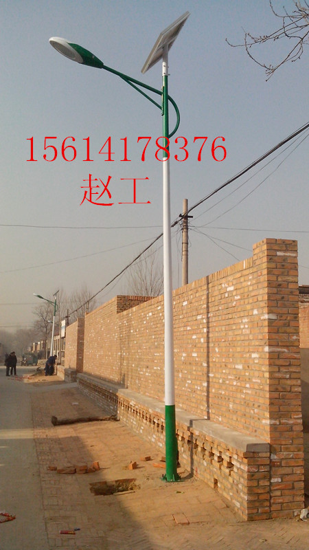 廊坊太陽能路燈固安工程實(shí)例_副本.jpg