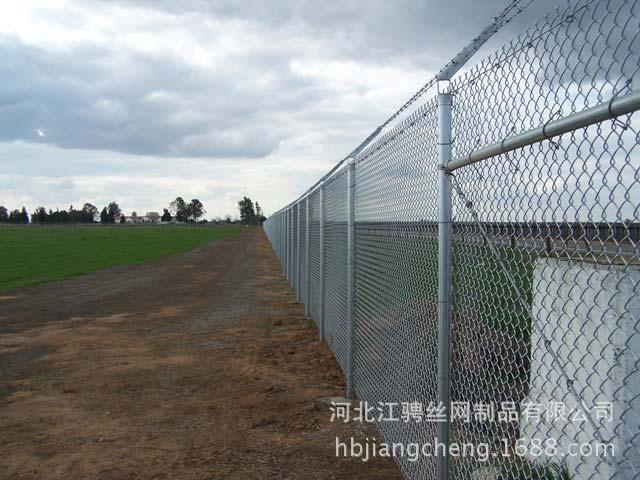 勾花網護欄